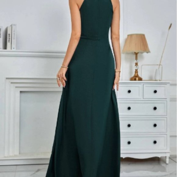 Hi-Lo Green Halter Dress *NEW* - Picture 2 of 3
